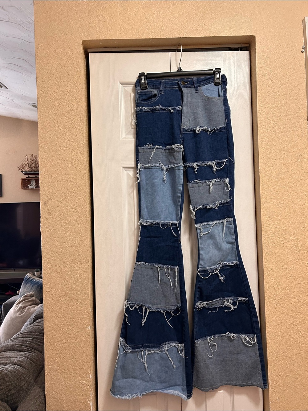 Patchwork Two-Tone Blue Flared Jeans
